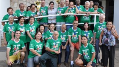 15325-prefeita-recebe-visita-de-atletas-na-manha-desta-quinta-feira