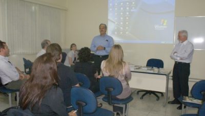 15419-marcia-moura-conhece-projeto-de-ressocializacao-no-presidio-tremembe