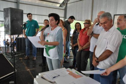 15441-escola-gentil-rodrigues-montalvao-recebe-edicao-do-abraco-cidadao