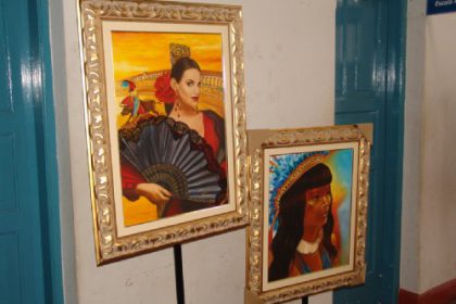 1546-mulheres-sao-tema-de-exposicao-de-telas