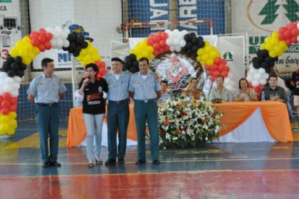 15500-marcia-moura-participa-da-formatura-do-proerd