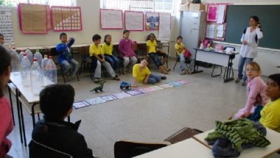 15675-aula-em-periodo-integral-atende-alunos-de-duas-escolas-municipais