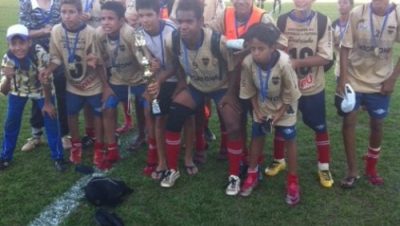 15720-tres-lagoenses-conquistam-titulo-em-duas-categorias-de-futebol-de-base