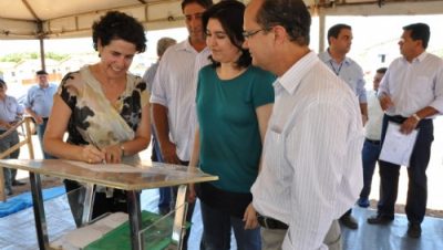 16072-autoridades-visitam-obras-da-sanesul-e-participam-da-ordem-de-servico-de-novo-poco