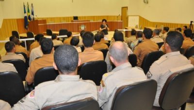 16150-prefeita-participa-de-formatura-do-5-grupamento-de-bombeiros