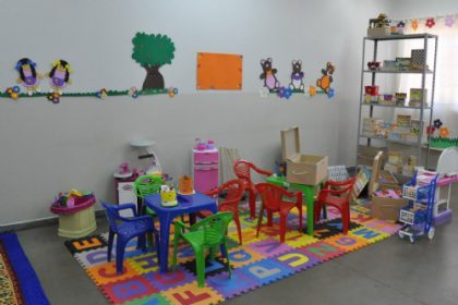 17014-alunos-especiais-tem-sala-de-atendimento-educacional