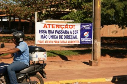 17048-deptran-muda-sentido-de-direcao-de-duas-ruas-no-santos-dumont