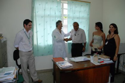 1708-projeto-preve-doacao-de-mudas-a-recem-nascidos