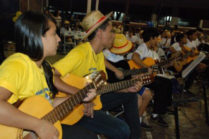 17236-programas-sociais-retornam-as-aulas-nesta-segunda-feira