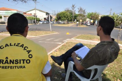 17244-departamento-de-transito-realiza-estudo-para-instalacao-de-semaforos