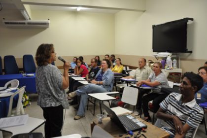 17261-administracao-municipal-e-escolagov-encerram-curso-de-cerimonial