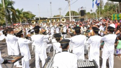 17312-populacao-prestigia-desfile-civico-de-7-de-setembro