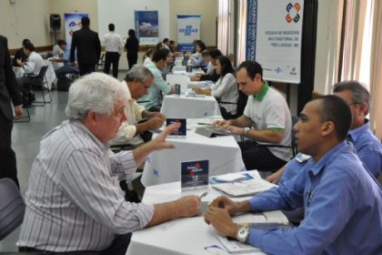 17363-8-rodada-de-negocio-inicia-atividades-com-104-empresas-em-negociacao
