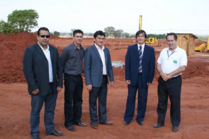 17409-secretario-visita-construcao-do-novo-predio-da-unei