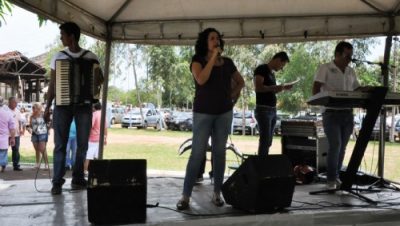 17484-prefeita-prestigia-almoco-em-homenagem-aos-servidores-publicos-municipais