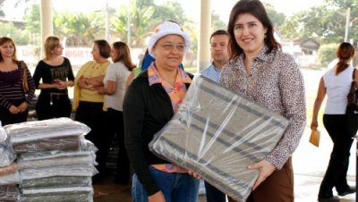 1796-assistencia-social-entrega-cobertores-nesta-quarta-feira