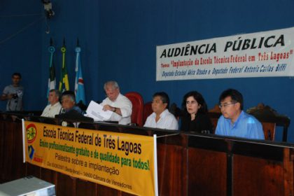 1872-audiencia-publica-debate-a-implantacao-de-escola-tecnica-em-tres-lagoas