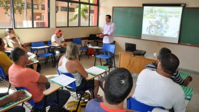 19084-curso-mototaxistas