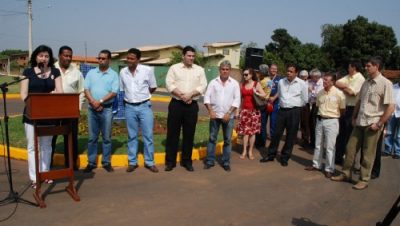 2018-simone-inaugura-asfalto-na-rua-plinio-alarcon