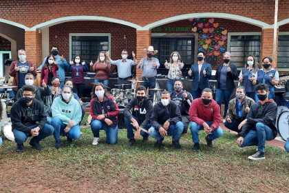 entrega de instrumentos banda marcial (1)