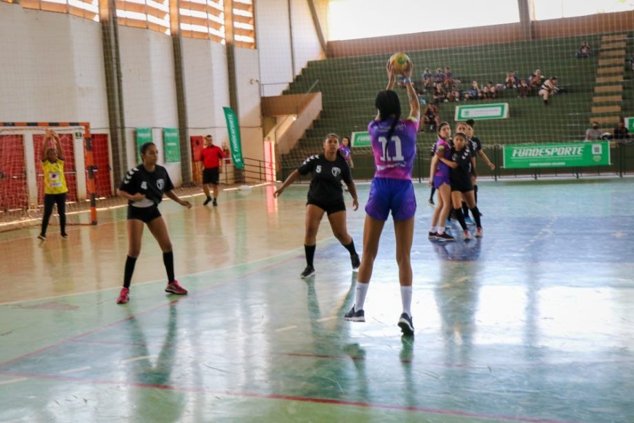 Começam os Jogos Escolares da Juventude de basquetebol e handebol –  Prefeitura Três Lagoas