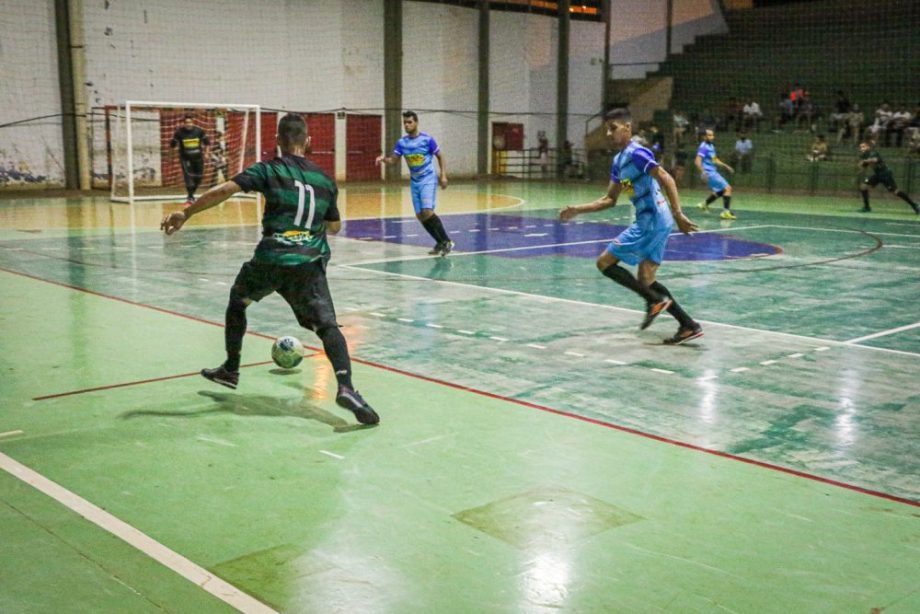 Prefeitura entrega premiação da 11ª Copa de Futsal de Escolas