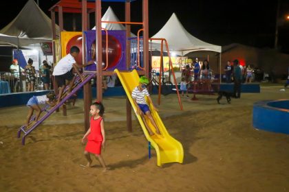 vida na praça Acacias (42)