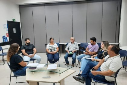 Reunião SEDECT_feirantes_Sebrae (2)