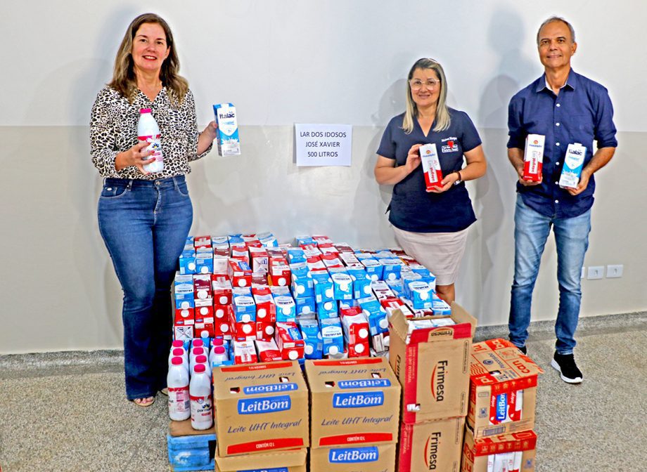 Carreta da Alegria faz passeio solidário e arrecada aproximadamente 800 kg  de alimentos para entidades filantrópicas de Três Lagoas – Prefeitura Três  Lagoas