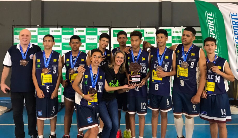 Atleta de basquetebol da SEJUVEL é convocada para integrar seleção MS nos  Jogos Escolares Brasileiros 2023 – Prefeitura Três Lagoas