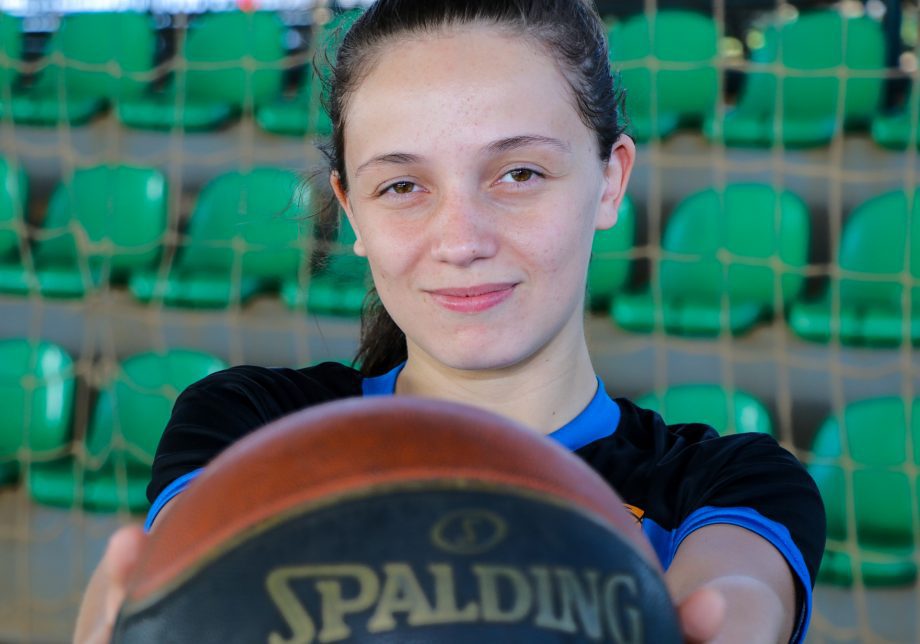 Atleta de basquetebol da SEJUVEL é convocada para integrar seleção MS nos  Jogos Escolares Brasileiros 2023 – Prefeitura Três Lagoas