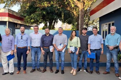 visita-autoridades-paraguaias-industrializacao-camara-municipal-sedectt-2