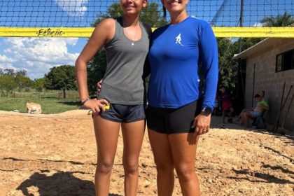 Dani e Ana Rita – Volei de Areia – SEJUVEL (2)
