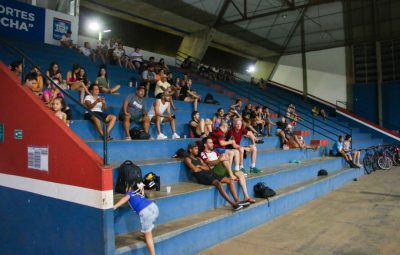 FINAS VOLEI E BASQUETE 03-04 (34)