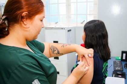 VACINAÇÃO DIA D CAMPANHA DE GRIPE-INFLUENZA (7)