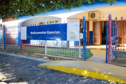 FACHADA MEDICAMENTOS ESPECIAIS 13-06 (2)