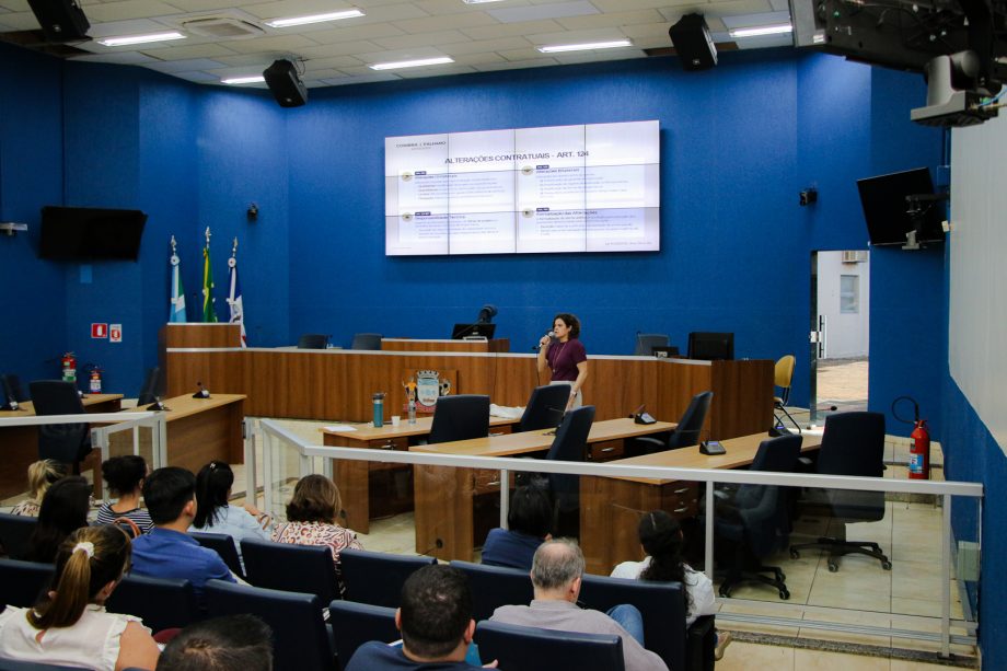 Secretaria de Finanças realizou capacitação sobre Gestão e Fiscalização de Contratos Administrativos