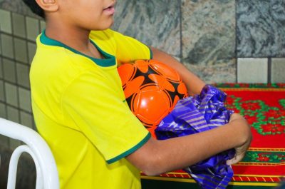 ENTREGA DE BRINQUEDOS CASA DE ACOLHIMENTO 08-10 (1)