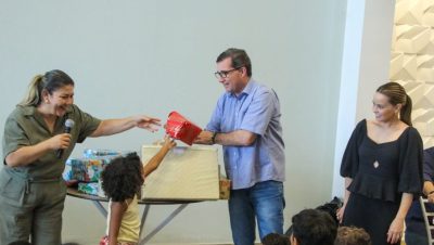 ENTREGA DE PRESENTES PROJETO PADRINHOS (27)