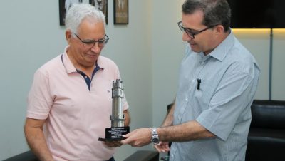 HOMENAGEM AO COMERCIANTE SUEIDI DIA DO RELOGIO 10-10 (2)