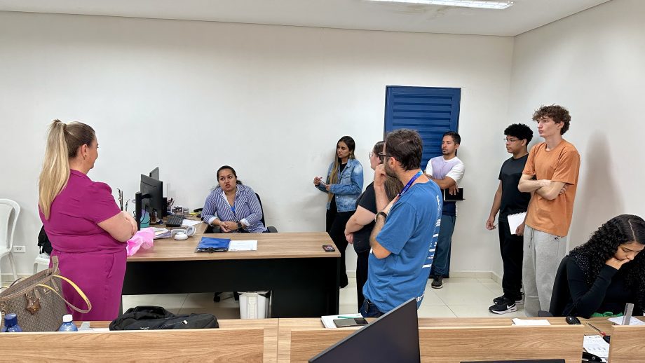 Alunos da UFMS e IFMS conhecem o funcionamento da ouvidoria da Prefeitura de Três Lagoas