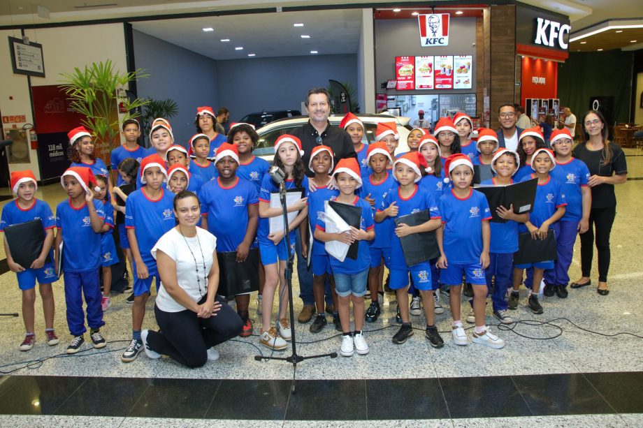 APRESENTAÇÃO CORAL CRASE LATA (11)