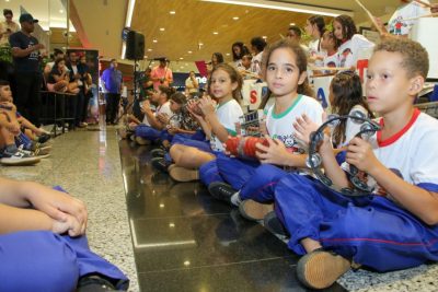 APRESENTA&Ccedil;&Atilde;O CORAL CRASE LATA (16)
