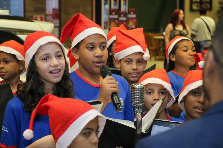 APRESENTAÇÃO CORAL CRASE LATA (3)
