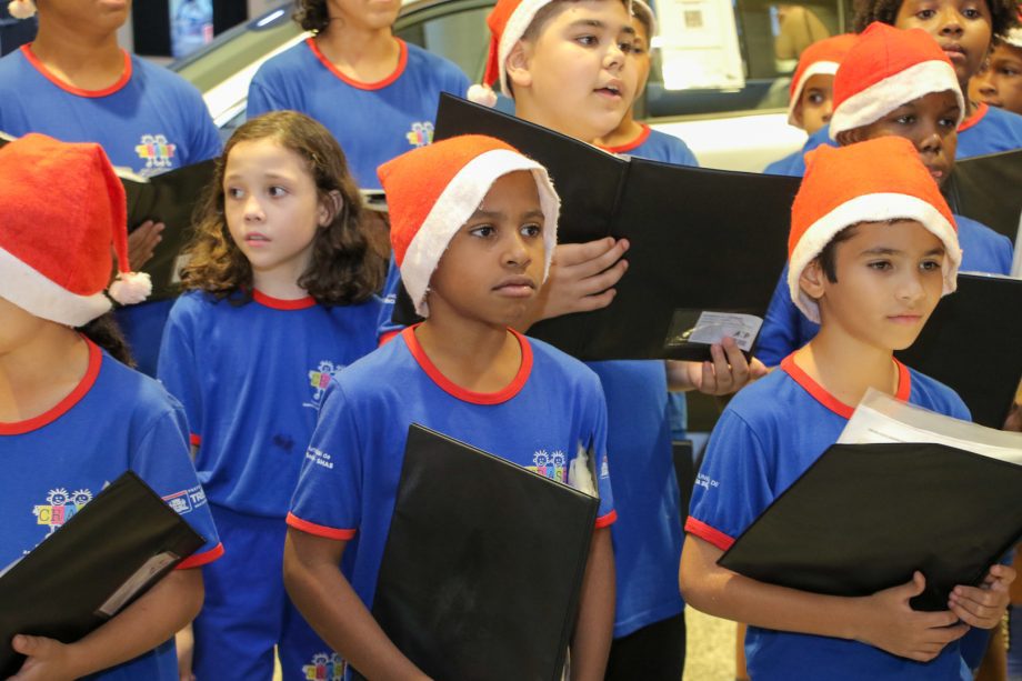 APRESENTAÇÃO CORAL CRASE LATA (5)