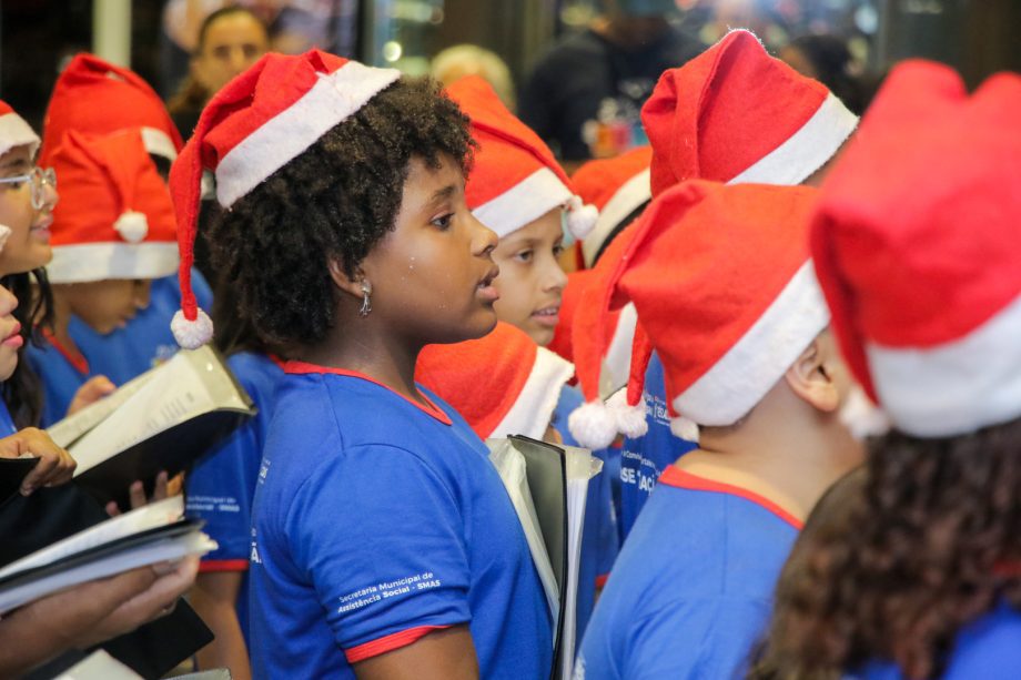 APRESENTAÇÃO CORAL CRASE LATA (9)