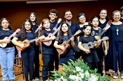 APRESENTAÇÃO VIOLAO UKULELE AEMS 06-11 (90)