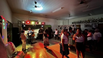 Festa dos anos 70 (7)