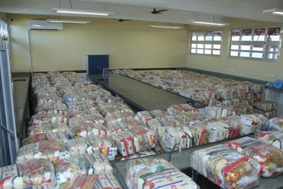 ENTREGA_CESTA_NATAL_SOLID&Aacute;RIO (12)