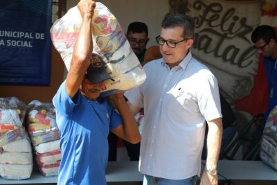 ENTREGA_CESTA_NATAL_SOLID&Aacute;RIO (33)